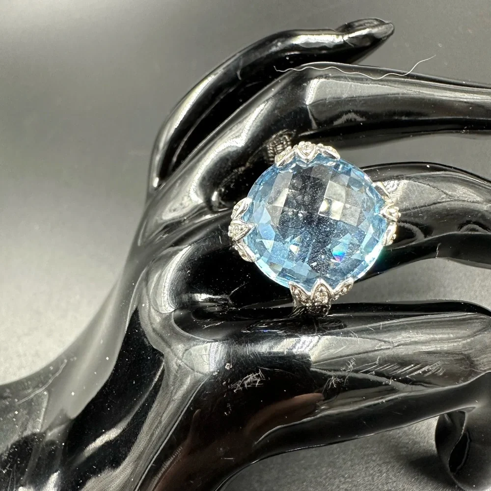 Judith Ripka Sterling Silver and 15 ct Blue Spinel Ring Sz 9
